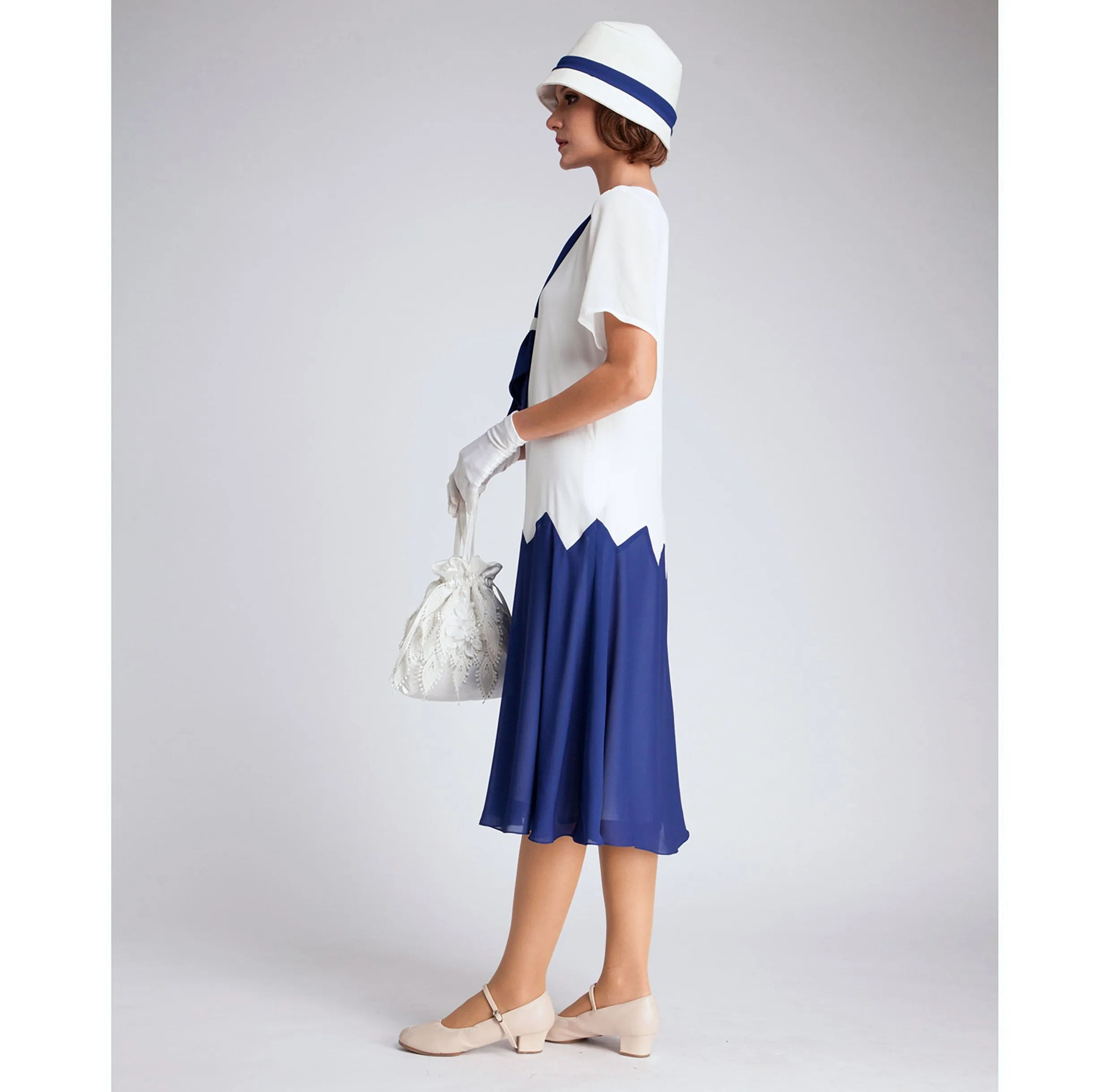 1920s-inspired dress in off-white & dark blue chiffon with zig zag details