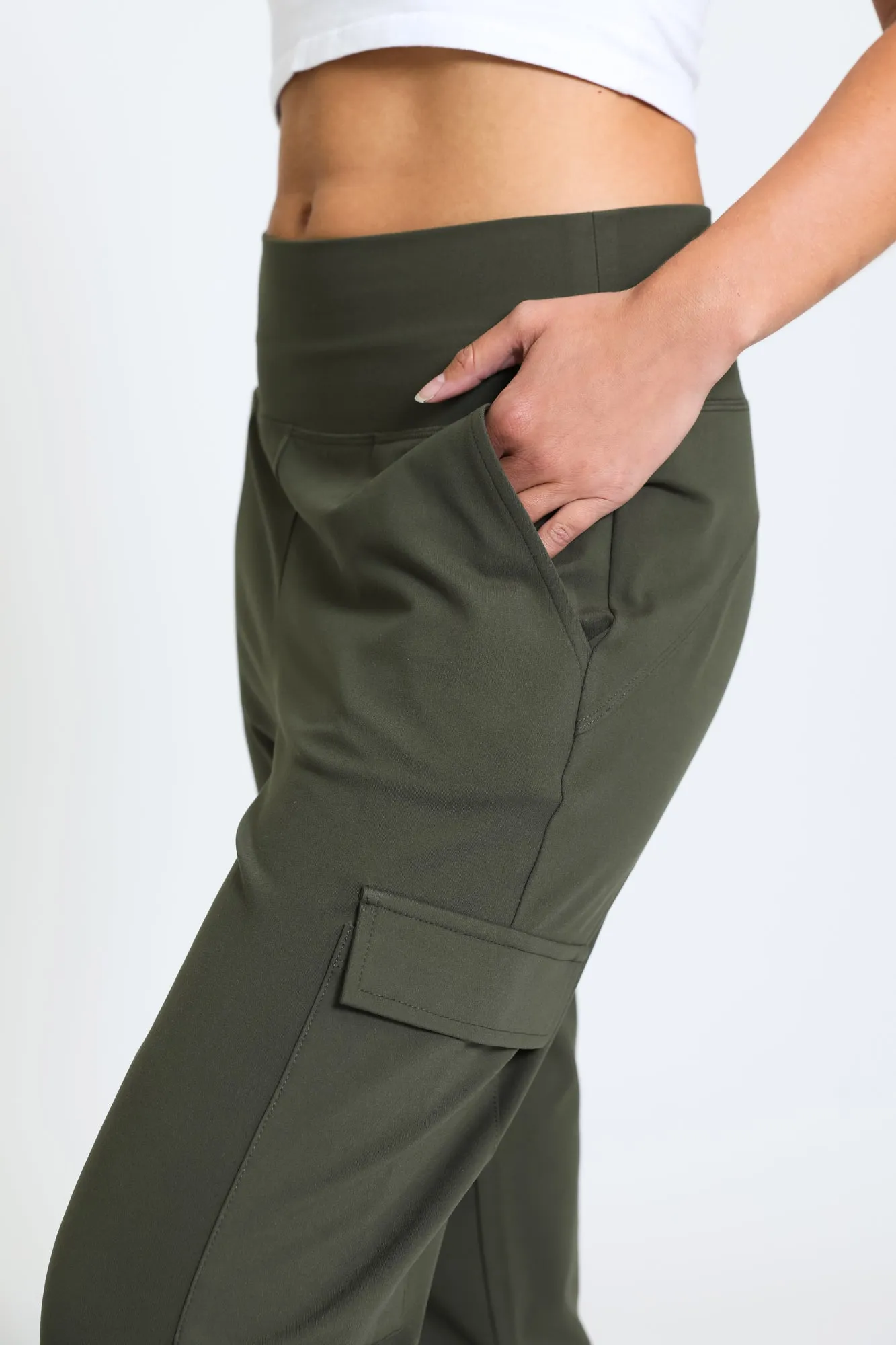 CARGO KNIT JOGGER - OLIVE