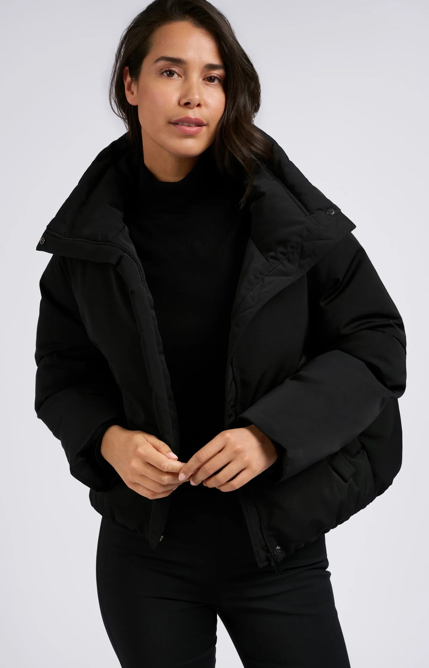 Cropped oversized puffer jacket with high collar and pockets