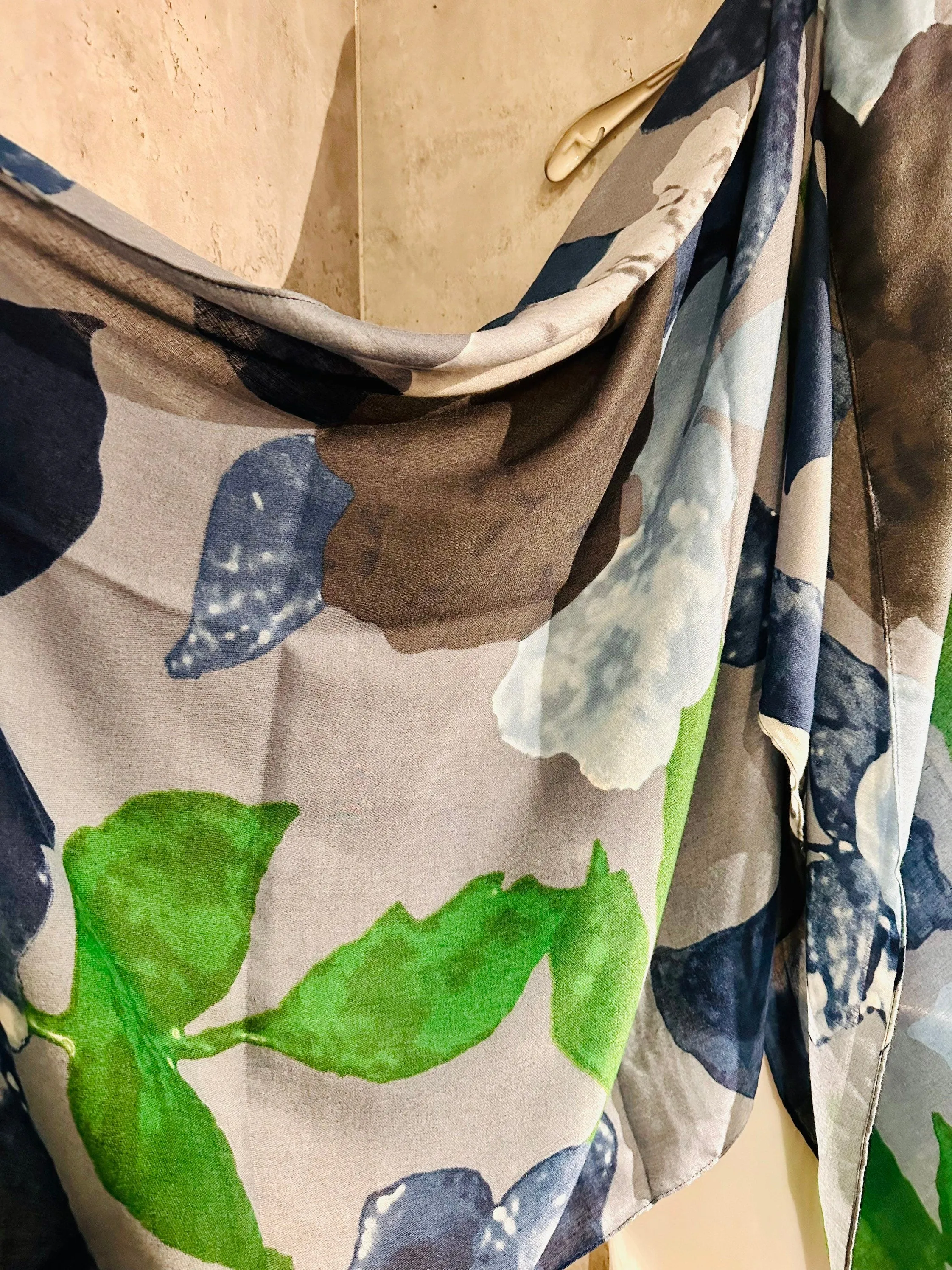 Grey Green Blue Organic Cotton Scarf with Huge Flower and Leaf Design – An Eco-Friendly Gift for Mom, Ideal for Birthday and Christmas Celebrations