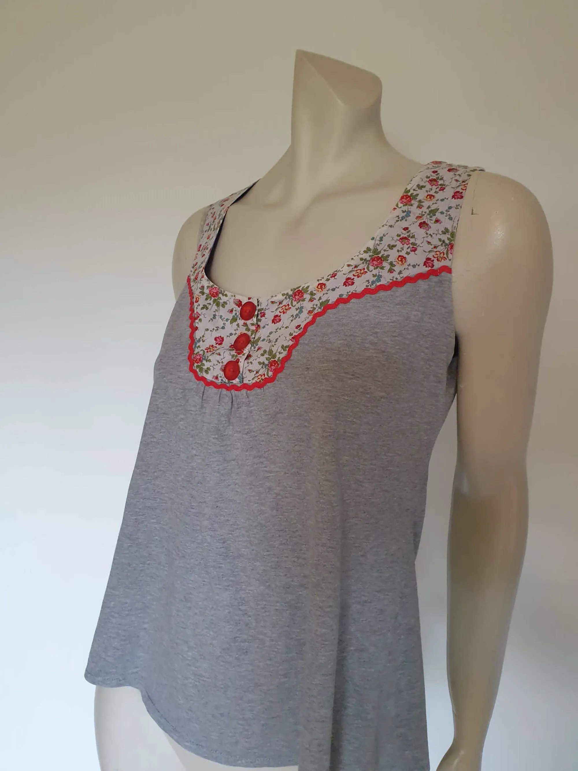 Grey Top With Floral Yoke by Mombasa - M