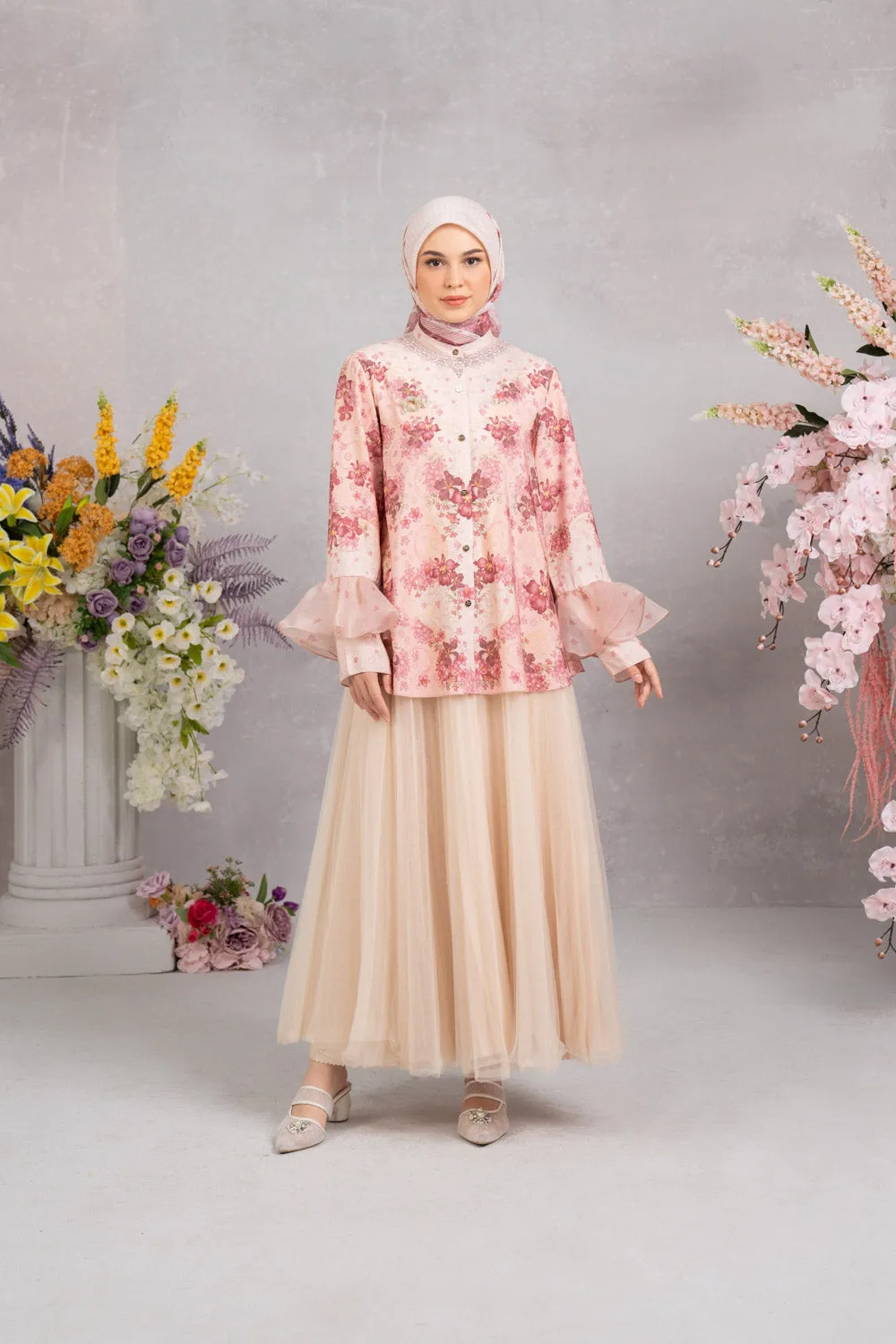 Lathika Shirt & Scarf Set Strawberry Cake