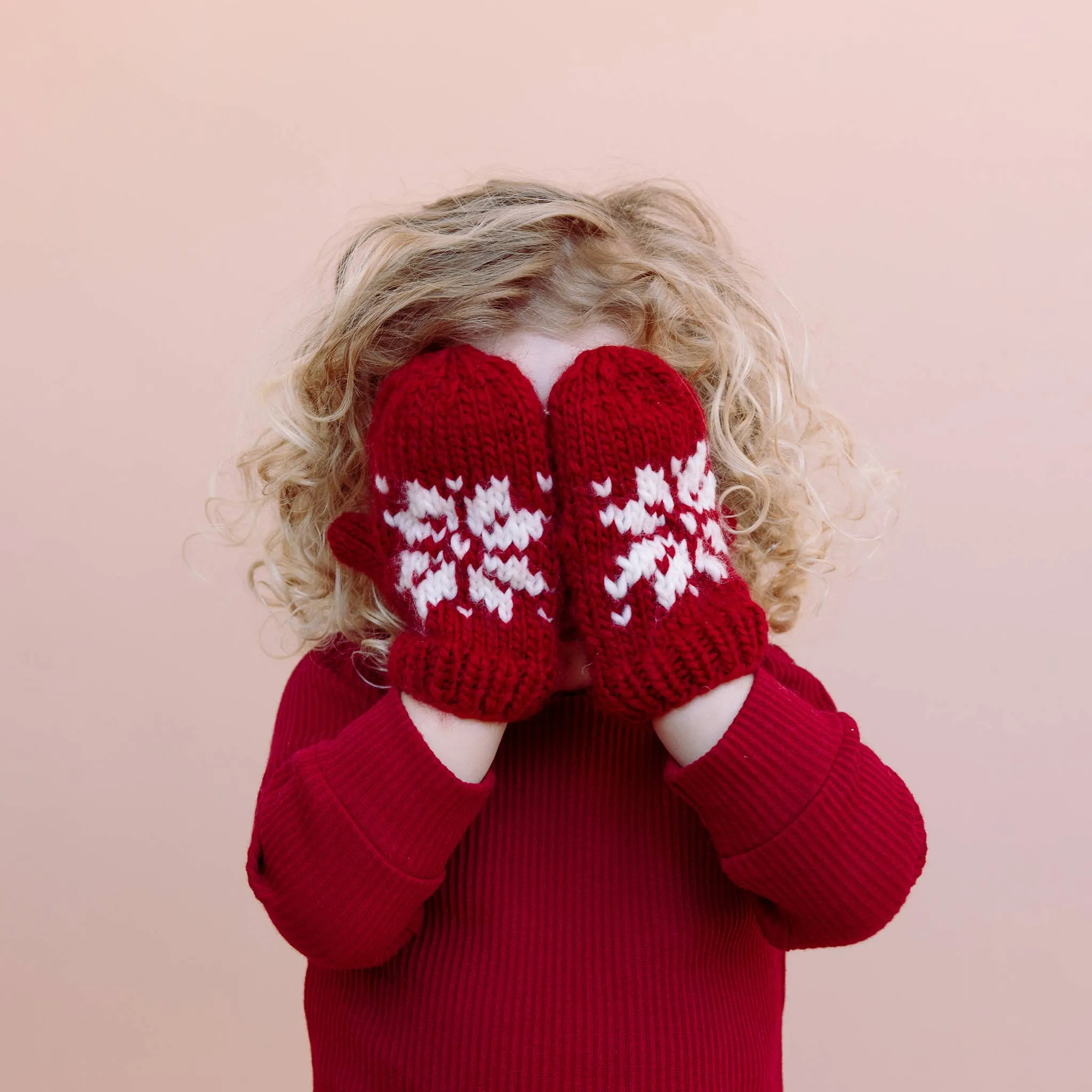 Snowflake Mittens, Red