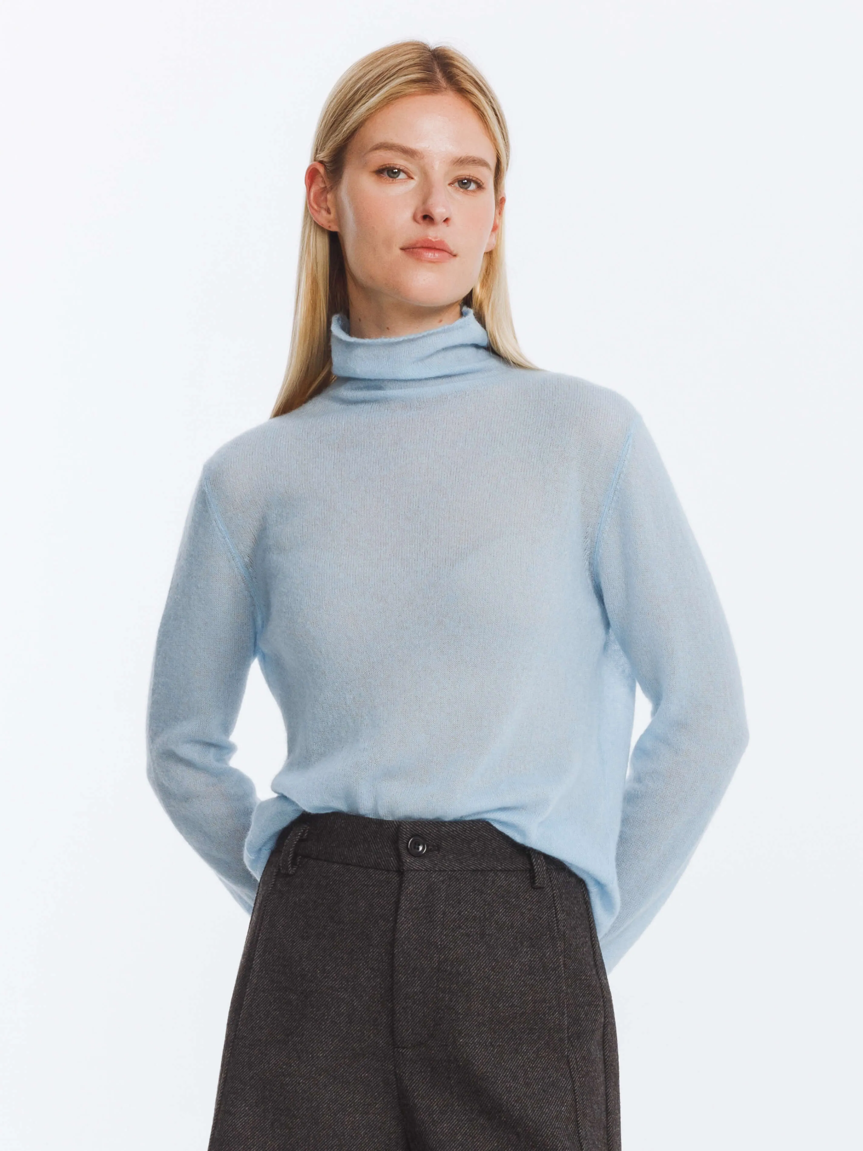 Thin Wool Long Sleeves Top